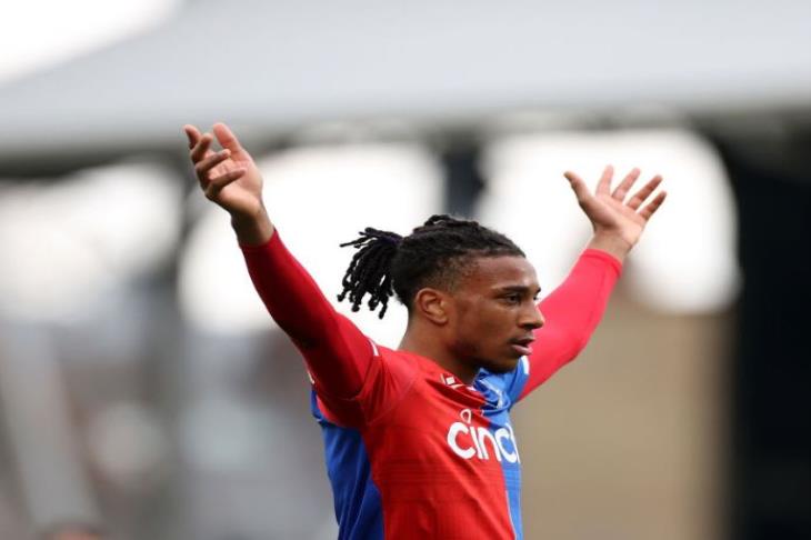 مايكل أوليز